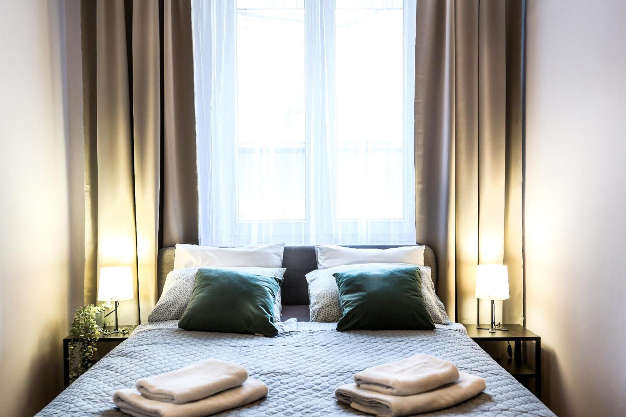 Fully-Furnished Apartment With Air Conditioning For Families, Cracow Old Town Krakau Buitenkant foto