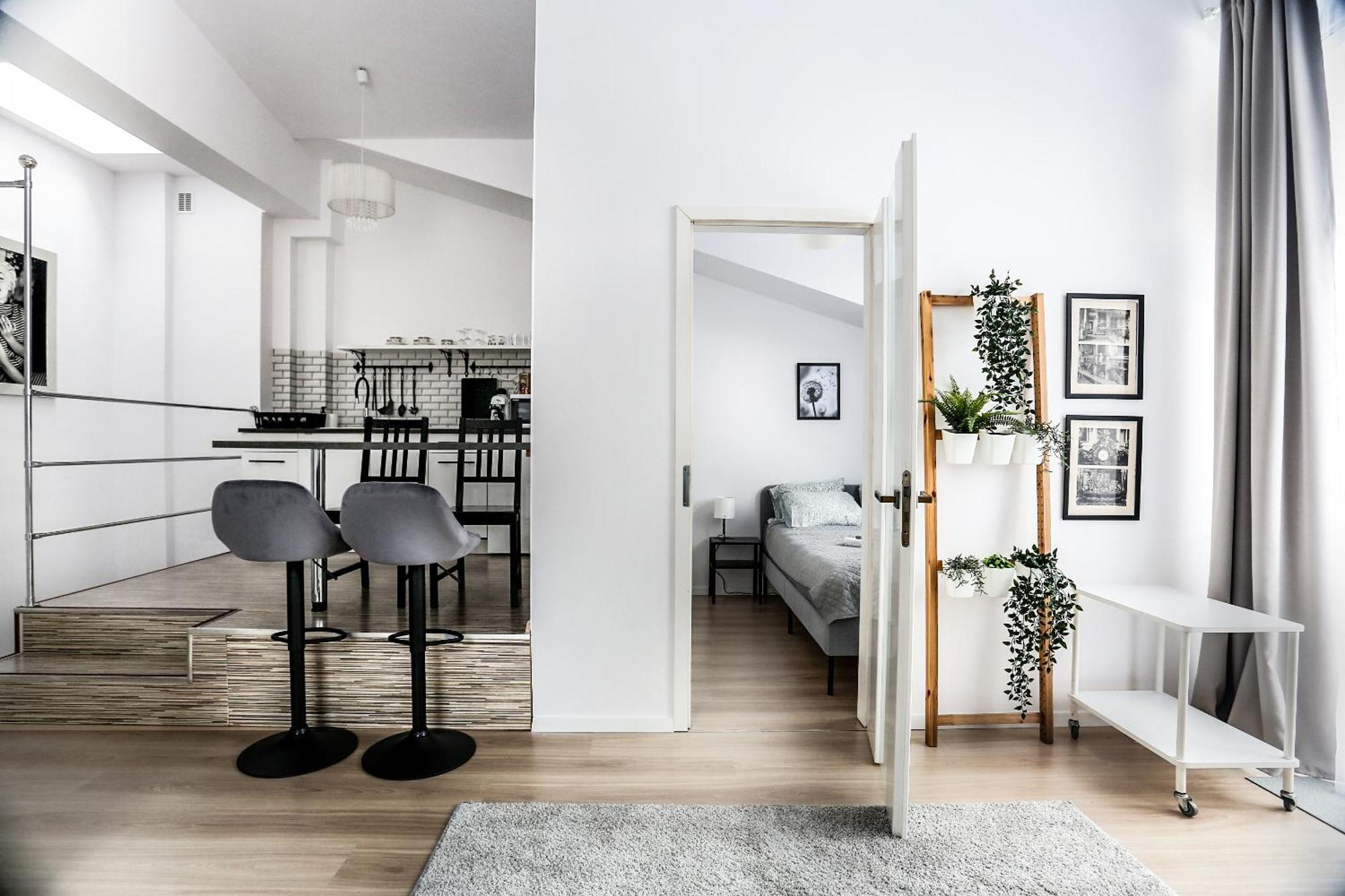 Fully-Furnished Apartment With Air Conditioning For Families, Cracow Old Town Krakau Buitenkant foto